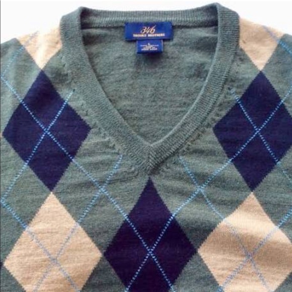 Brooks Brothers argyle, merino wool v-neck sweater - Picture 2 of 5